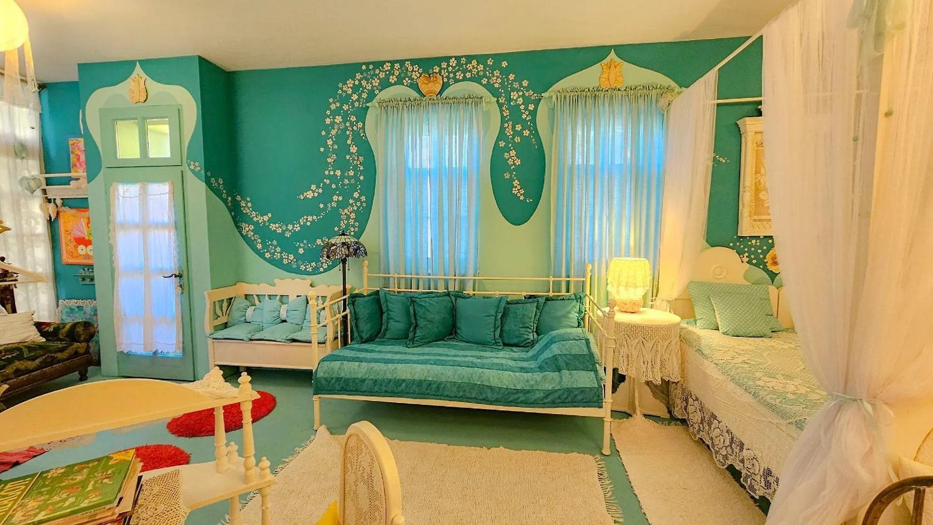 Hotel Feher Tulipan Apartman Debreczyn