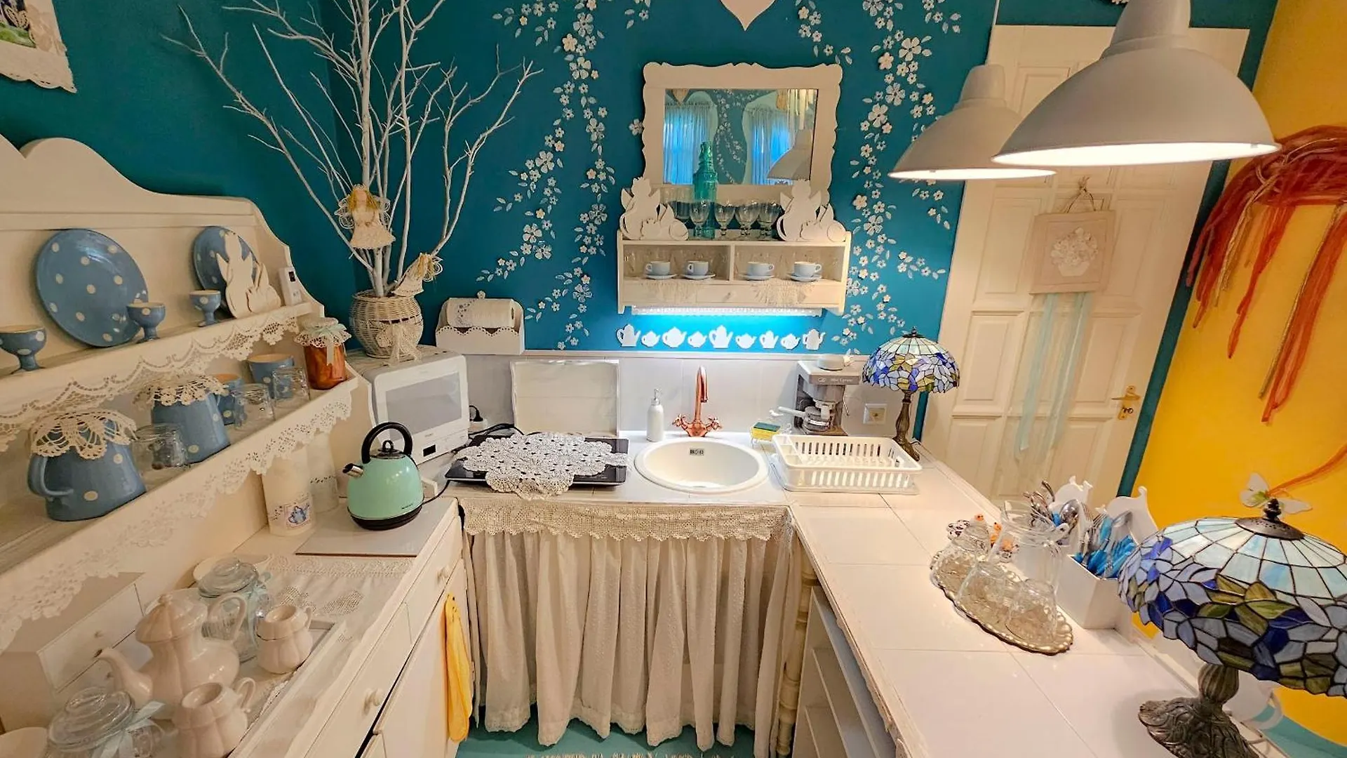 Hotel Feher Tulipan Apartman Debreczyn