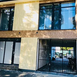 Apartament Mira, Debreczyn