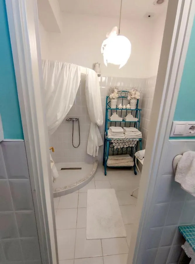 Feher Tulipan Apartman Hotel Debrecen 0*,  Hungary